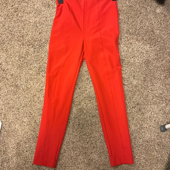 Veronica Beard Honolulu pant in Flame Red. Excellent condition. Never worn - Picture 1 of 3